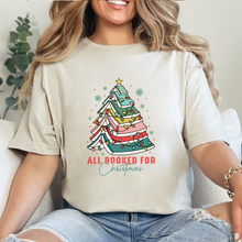 Cargar imagen en el visor de la galería, All booked for Christmas Playera