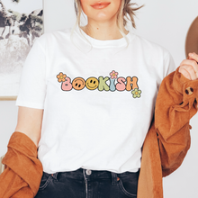 Cargar imagen en el visor de la galería, Bookish Playera