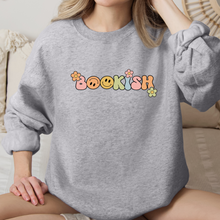 Cargar imagen en el visor de la galería, Bookish Sudadera