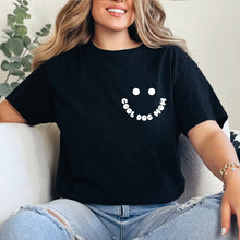 Cargar imagen en el visor de la galería, Cool dog mom Playera