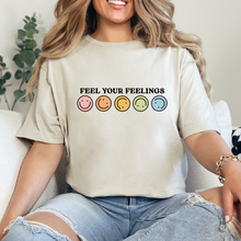 Cargar imagen en el visor de la galería, Feel your feelings Playera