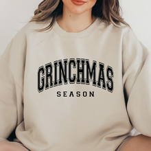 Cargar imagen en el visor de la galería, Grinchmas Season Sudadera