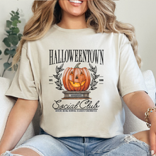 Cargar imagen en el visor de la galería, Halloweentown Playera