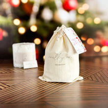 Cargar imagen en el visor de la galería, Gingerbread Man Vela Aromática