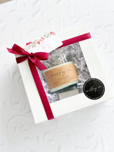 Cargar imagen en el visor de la galería, Candle Gift Box