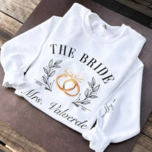 Cargar imagen en el visor de la galería, The Bride Sudadera
