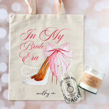 Cargar imagen en el visor de la galería, Bride Gift Box