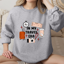 Cargar imagen en el visor de la galería, In my travel era Sudadera