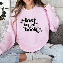 Cargar imagen en el visor de la galería, Lost in a book Sudadera