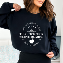 Cargar imagen en el visor de la galería, Love Bomb Taylor Sudadera