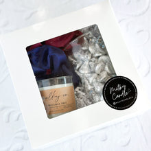 Cargar imagen en el visor de la galería, Kisses Gift Box
