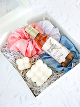 Cargar imagen en el visor de la galería, Itzahara Gift Box