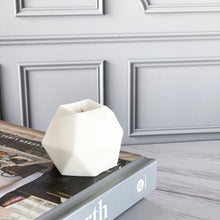 Cargar imagen en el visor de la galería, Andrea Vela Aromática