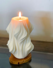 Cargar imagen en el visor de la galería, Leslie Vela Aromática
