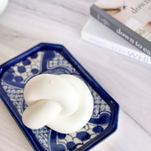 Cargar imagen en el visor de la galería, Mom Vela Aromática