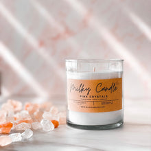 Cargar imagen en el visor de la galería, Milky Candle Co Vela Aromática Pink Crystals aroma. Frutos del bosque, sándalo y leche de coco. Verano Primavera. summer Spring.