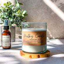 Cargar imagen en el visor de la galería, Milky Candle Co Vela Aromática Wedding Day Boda regalo. Aroma Vanilla Elegante. Vainilla, Frutos Rojos y notas de t.