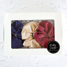 Cargar imagen en el visor de la galería, Scrunchies Gift Box