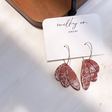 Cargar imagen en el visor de la galería, Wings Arracada Aretes