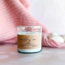 Cargar imagen en el visor de la galería, XOXO Vela Aromática
