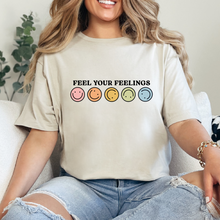 Cargar imagen en el visor de la galería, Feel your feelings Playera
