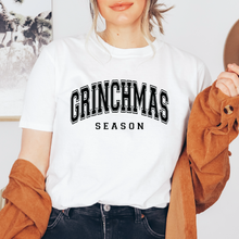 Cargar imagen en el visor de la galería, Grinchmas Season Playera
