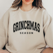 Cargar imagen en el visor de la galería, Grinchmas Season Sudadera
