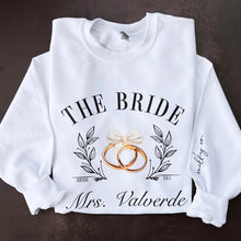 Cargar imagen en el visor de la galería, The Bride Sudadera
