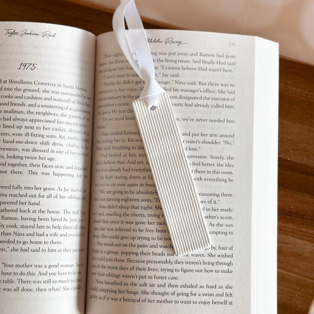 Long Ribbed White - Separador de Libros / Bookmark