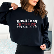 Cargar imagen en el visor de la galería, Taylor&#39;s Karma CHIEFS Sudadera
